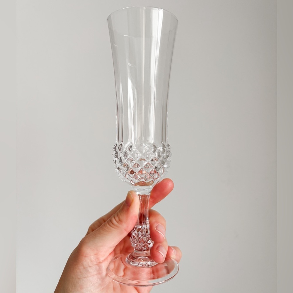 Cristal D'Arques Longchamps 2 Champagne Flutes Stemware 5 oz, made in France